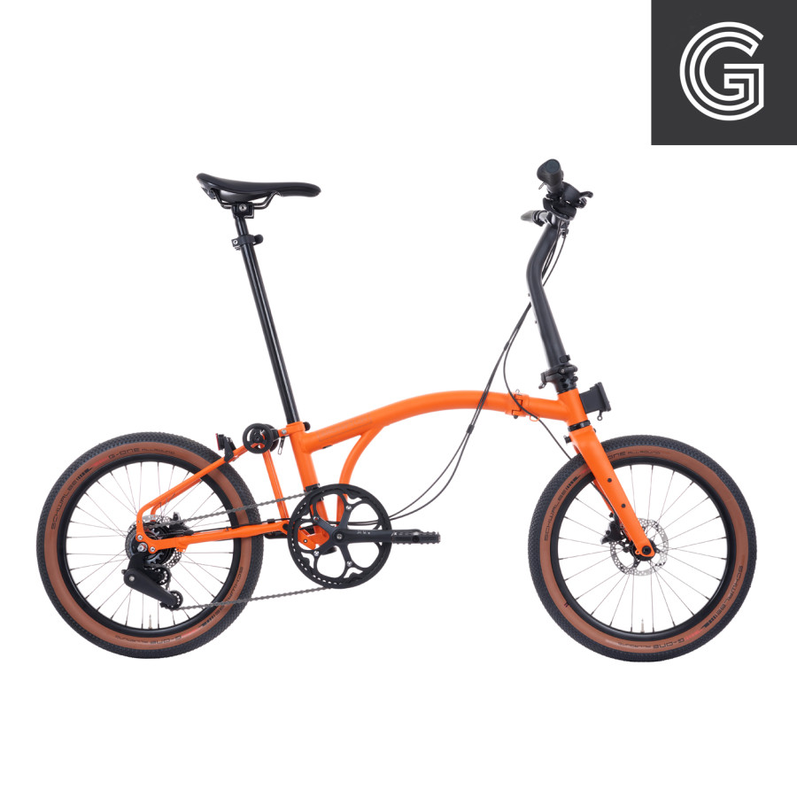 Brompton G Line Adventure Orange Small Faltrad. Aufnahme von der Seite Bild 04.
