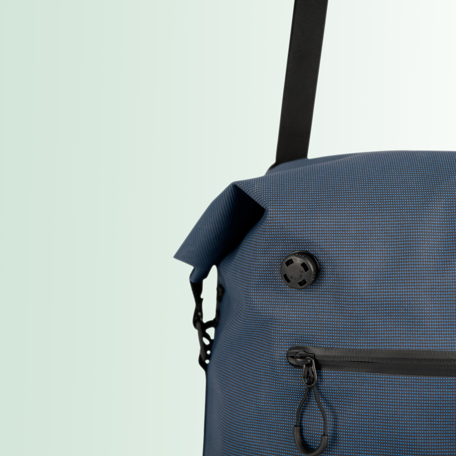 Kleine wasserdichte Brompton Tasche Borough Bag Navy Small.