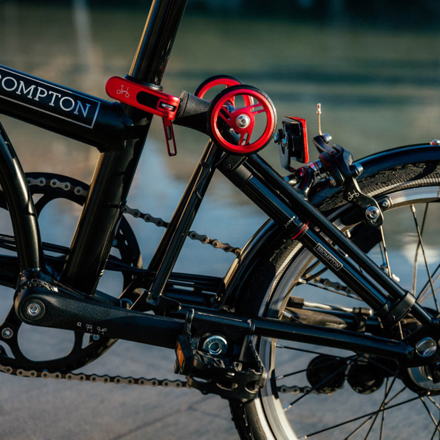 Brompton ColourLab Set inkl. EasyWheels für C, P Line und MK1 in rot, Bild 03