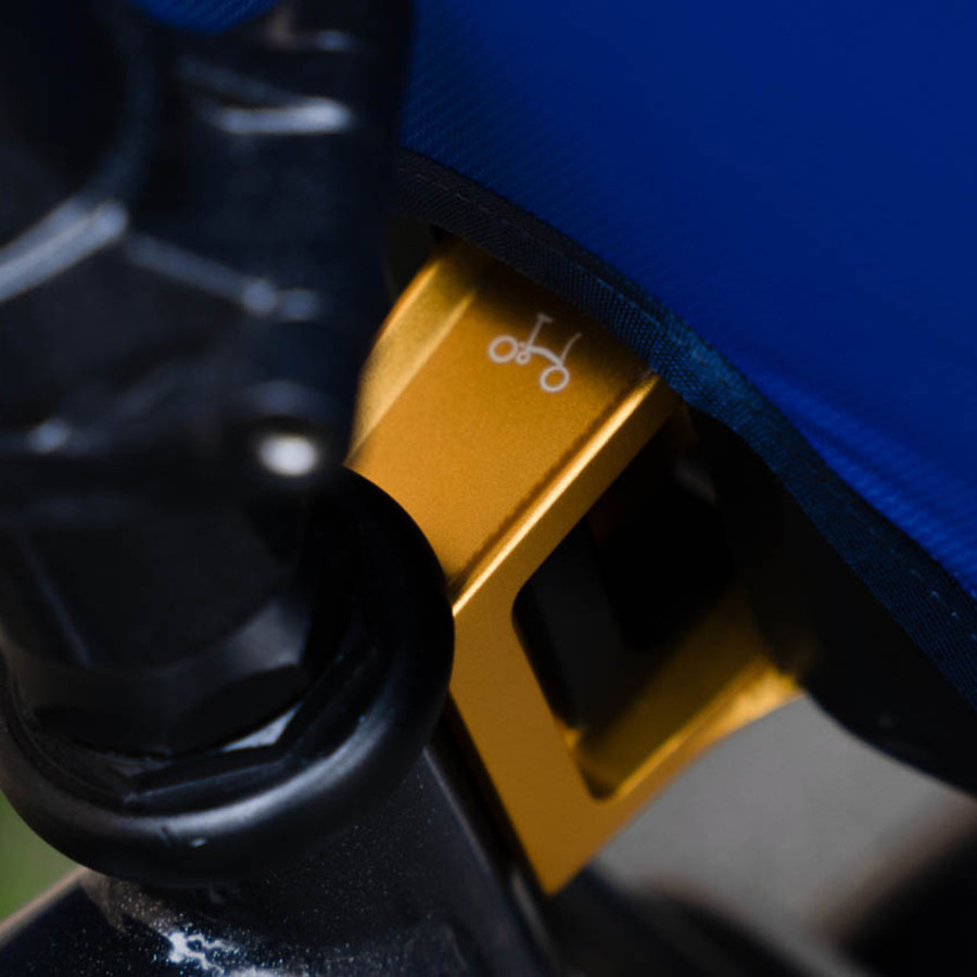 Das ultimative Upgrade für dein Brompton Faltrad, der Brompton Trägerblock in Gold, Bild 03