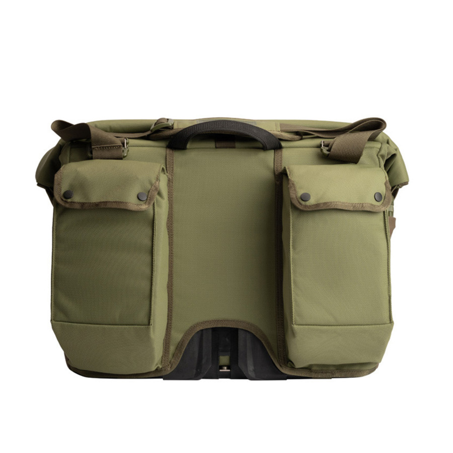 Brompton Tasche Borough Roll Top Bag Olive Large inkl. Regenüberzug, Bild 03
