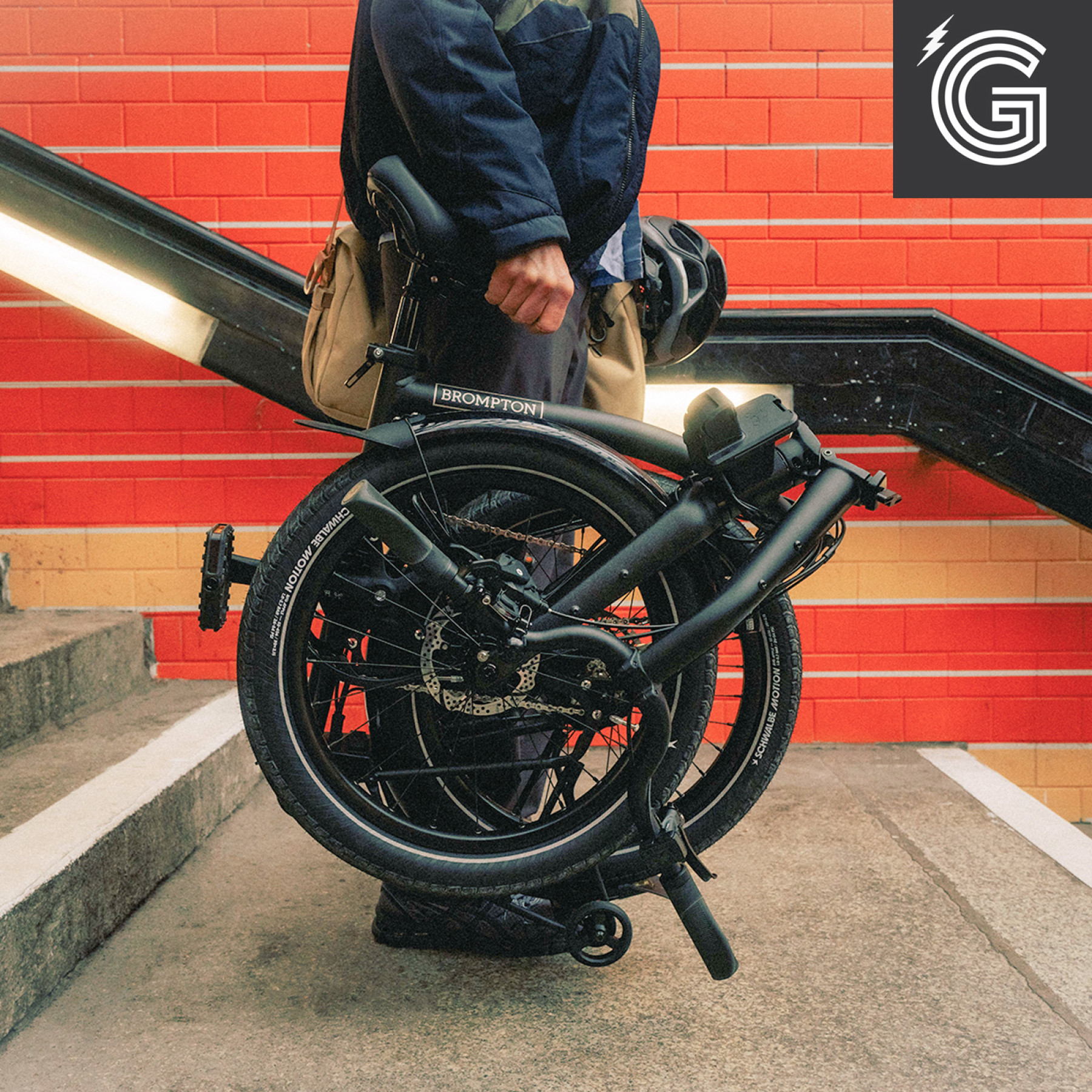 Brompton G Line Electric City+ Space Black Medium Bild 01