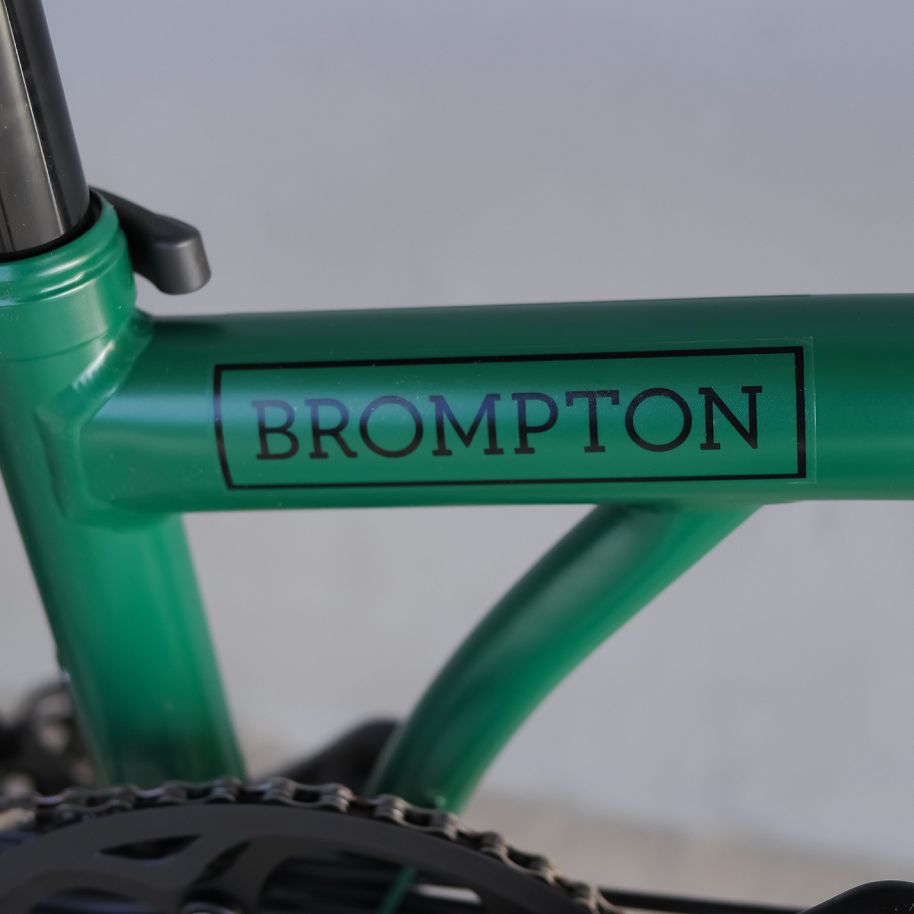 Brompton C Line Racing Green Mid Detail 05