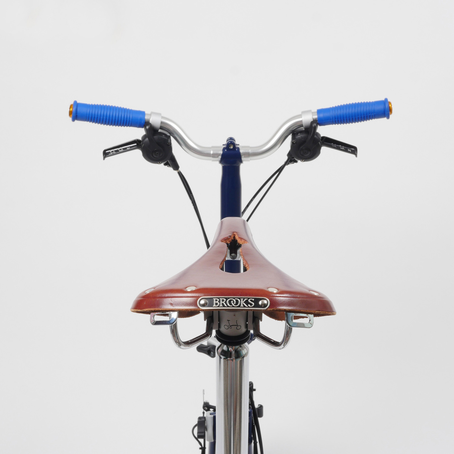 Brooks Sattel B17 Carved, Brown